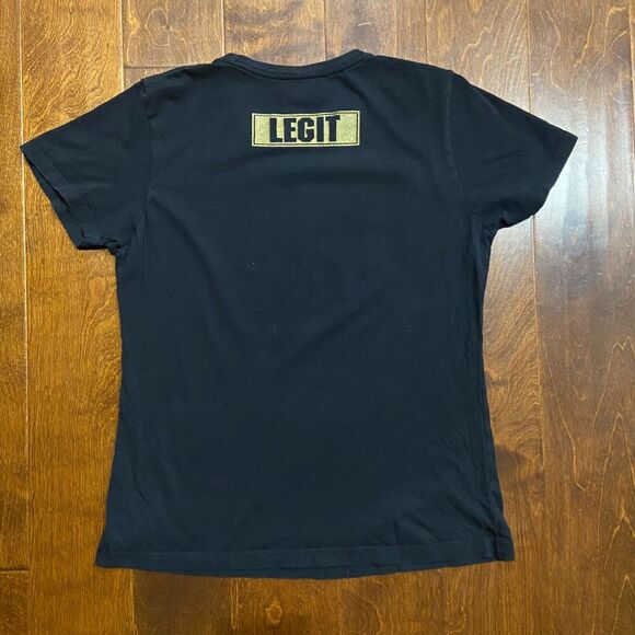 WWE Wrestling Sasha Banks Bosses Make Bank Black Gold Tee Women's Size XL - Picture 4 of 8